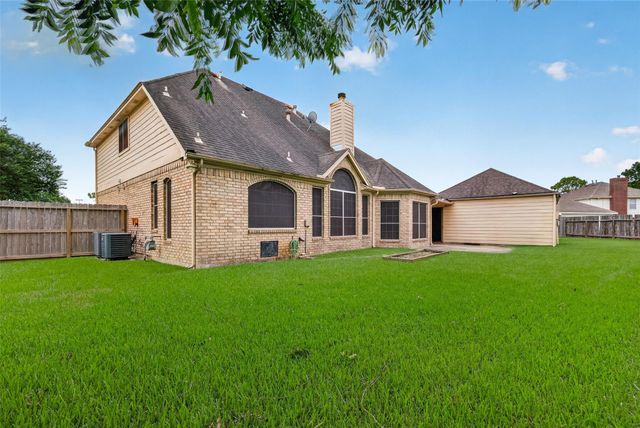 811 Colony Glen Court, Houston, TX 77062