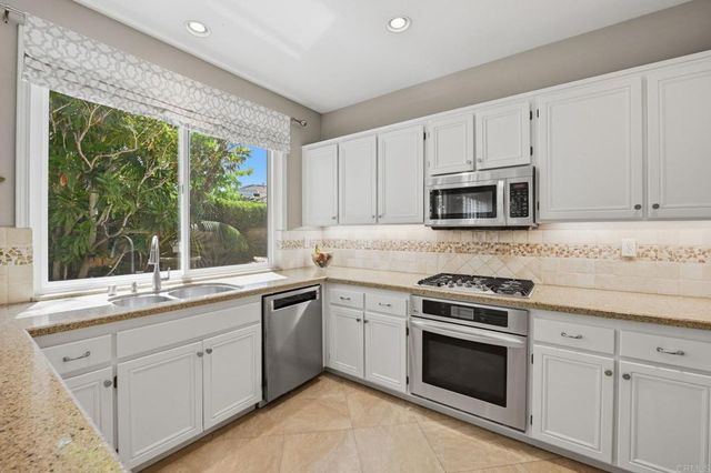6838 Corte Diego, Carlsbad, CA 92009