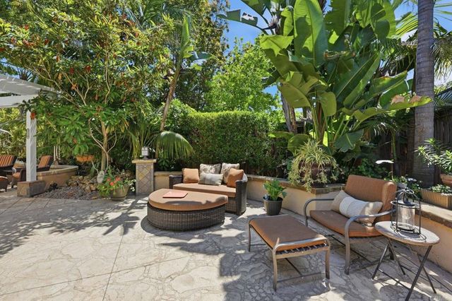 6838 Corte Diego, Carlsbad, CA 92009