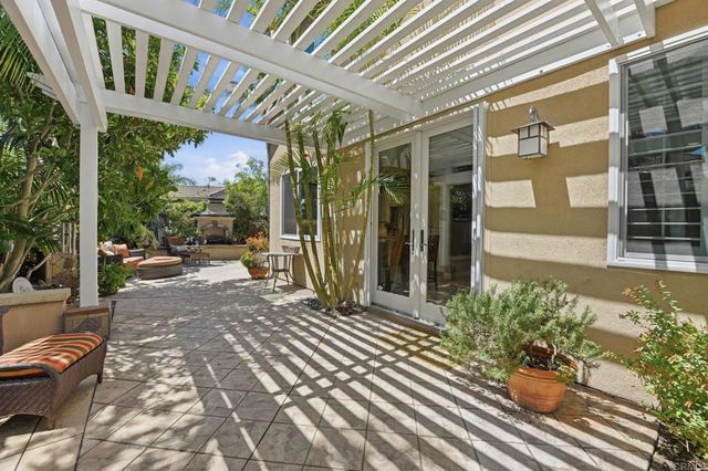 6838 Corte Diego, Carlsbad, CA 92009