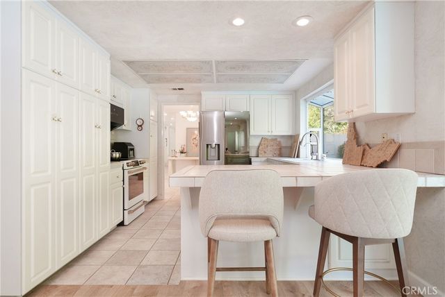 22443 Robin Oaks Terrace, Diamond Bar, CA 91765