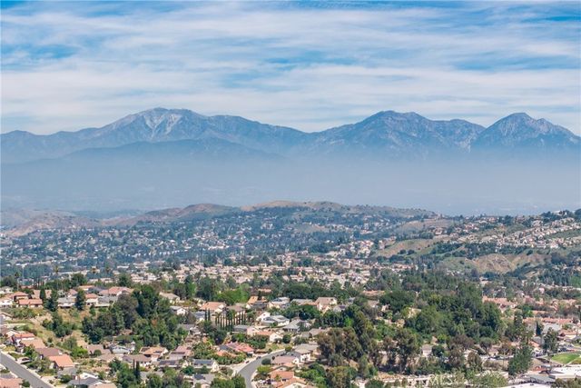 22443 Robin Oaks Terrace, Diamond Bar, CA 91765