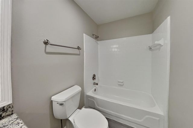 64 Hickory Oak Drive, Spring, TX 77381