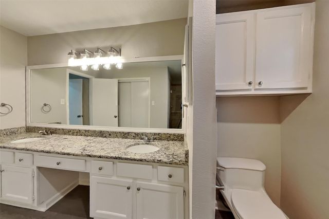 64 Hickory Oak Drive, Spring, TX 77381
