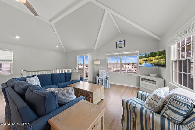 4 E Goldsborough Avenue, Long Beach Twp, NJ 08008