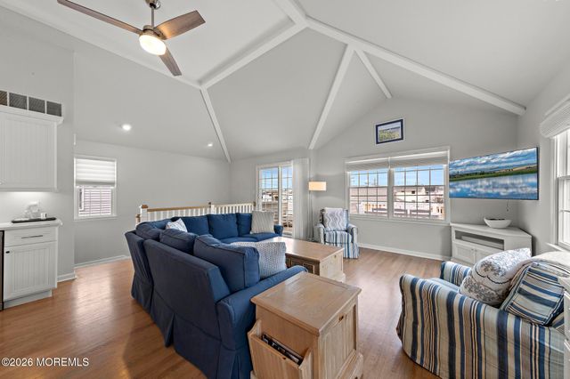 4 E Goldsborough Avenue, Long Beach Twp, NJ 08008