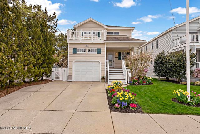 4 E Goldsborough Avenue, Long Beach Twp, NJ 08008