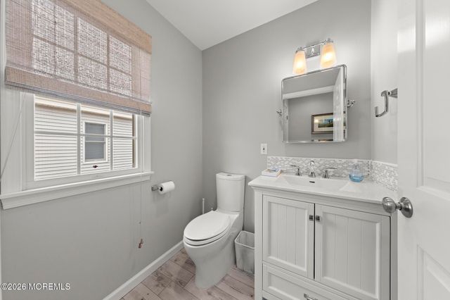 4 E Goldsborough Avenue, Long Beach Twp, NJ 08008