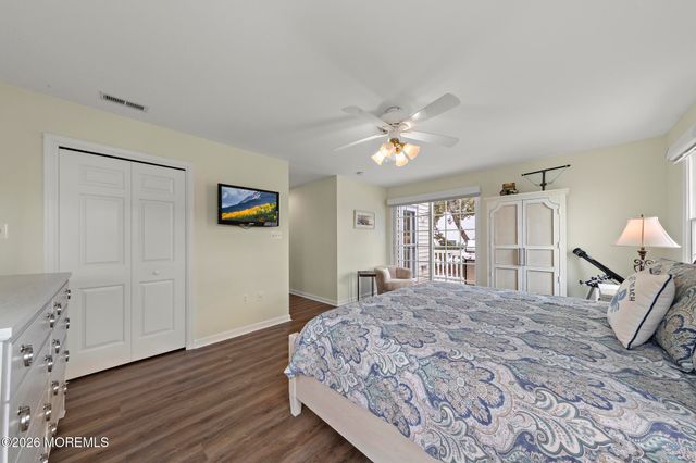 4 E Goldsborough Avenue, Long Beach Twp, NJ 08008