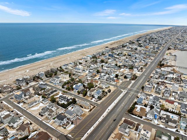 4 E Goldsborough Avenue, Long Beach Twp, NJ 08008