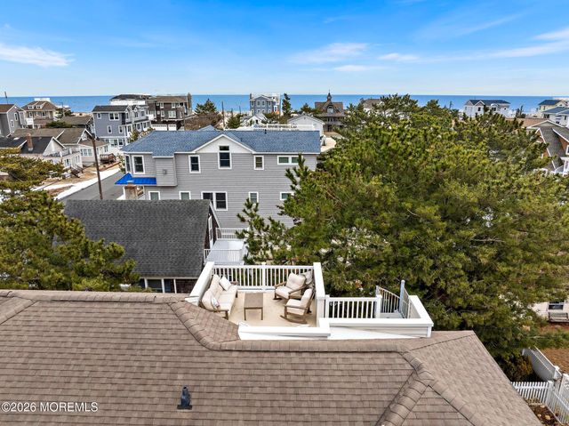 4 E Goldsborough Avenue, Long Beach Twp, NJ 08008