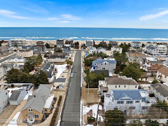 4 E Goldsborough Avenue, Long Beach Twp, NJ 08008