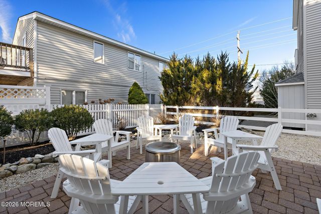 4 E Goldsborough Avenue, Long Beach Twp, NJ 08008