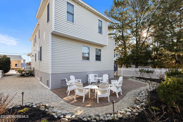 4 E Goldsborough Avenue, Long Beach Twp, NJ 08008