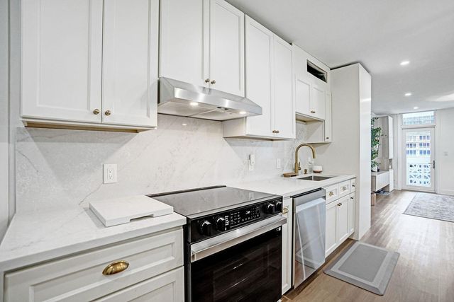 4250 GALT OCEAN Drive 9M, Fort Lauderdale, FL 33308