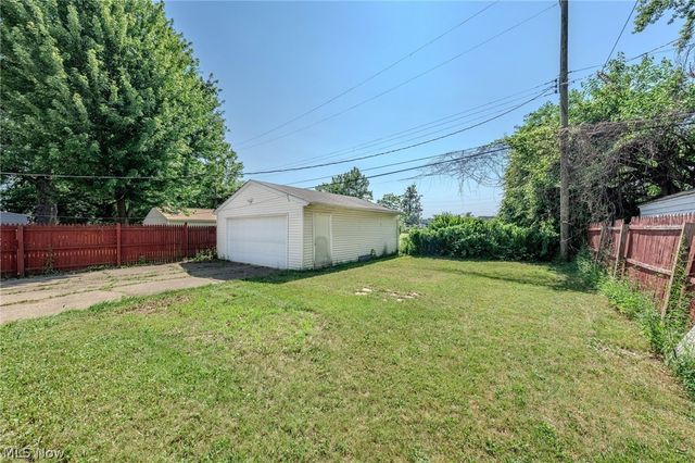 4122 W 145th Street, Cleveland, OH 44135