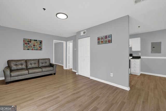 3595 Woodbriar Circle H, Tucker, GA 30084