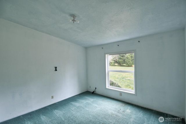 7 W Hotdog Lane, Elma, WA 98541