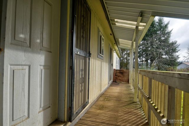 7 W Hotdog Lane, Elma, WA 98541