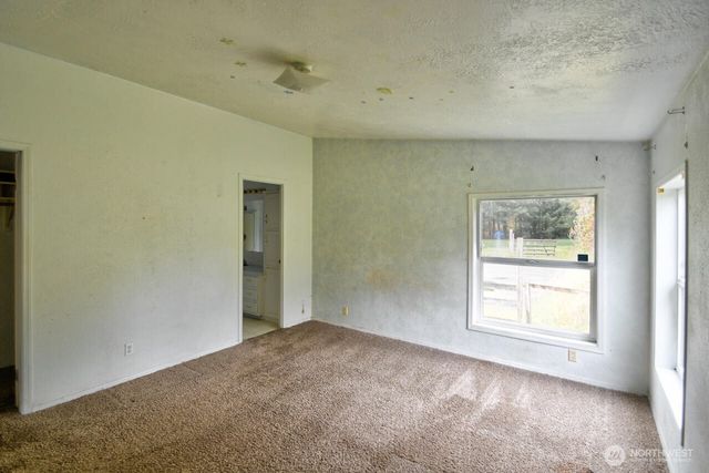 7 W Hotdog Lane, Elma, WA 98541