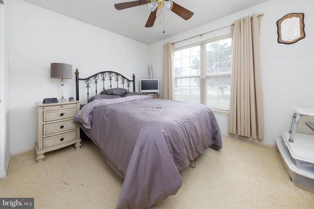 14 E GATE DR, Sicklerville, NJ 08081