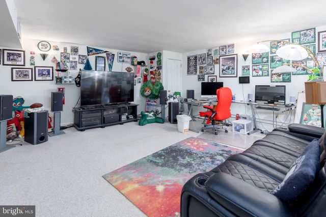14 E GATE DR, Sicklerville, NJ 08081