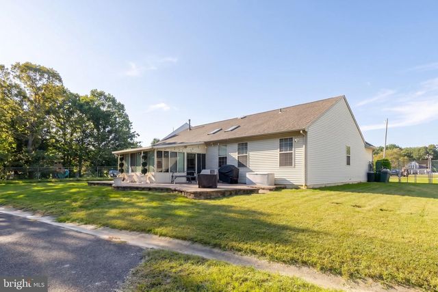 14 E GATE DR, Sicklerville, NJ 08081