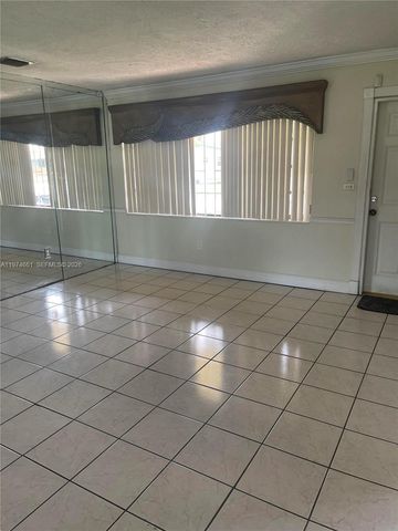 3241 NW 154th Ter, Miami Gardens, FL 33054