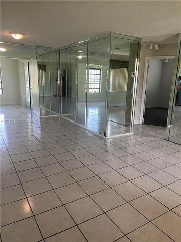 3241 NW 154th Ter, Miami Gardens, FL 33054