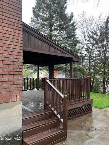 730 8th Avenue, Watervliet, NY 12189