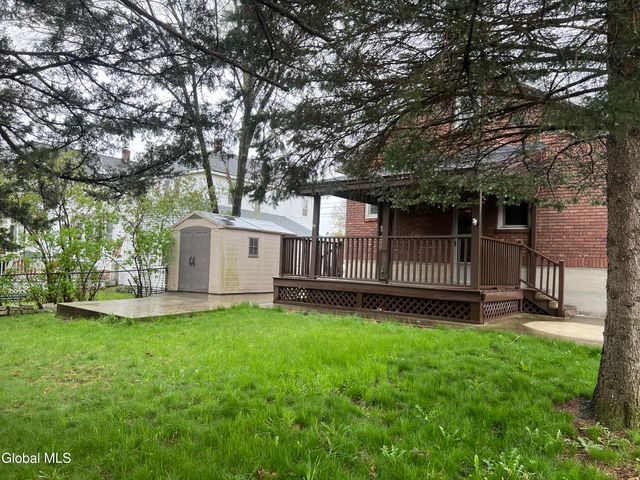 730 8th Avenue, Watervliet, NY 12189