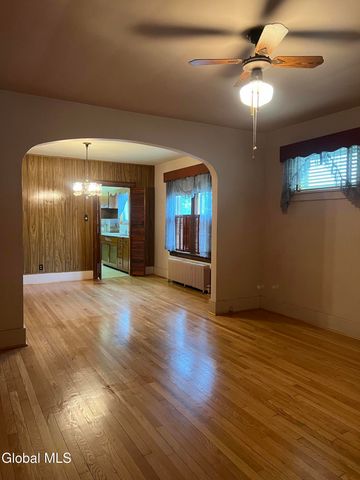 730 8th Avenue, Watervliet, NY 12189