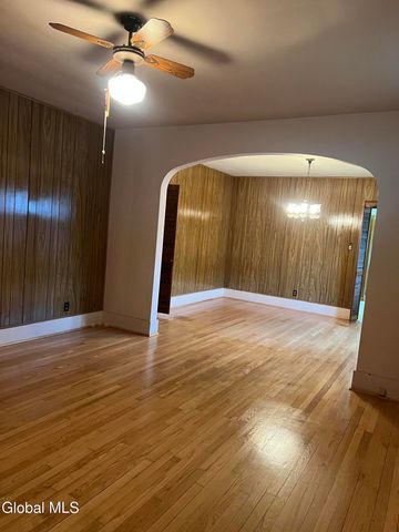 730 8th Avenue, Watervliet, NY 12189