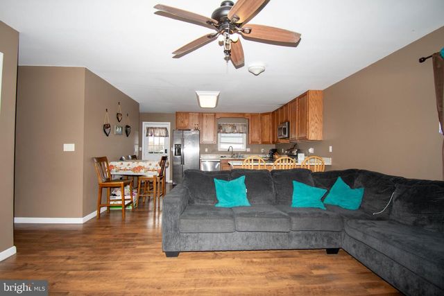 240 SONNET RD, Montross, VA 22520