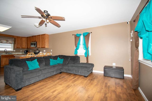 240 SONNET RD, Montross, VA 22520