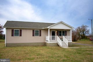 240 SONNET RD, Montross, VA 22520