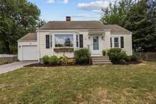 65 Circuit Drive, East Providence, RI 02915