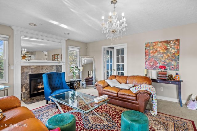 8946 Maple Ridge Lane, Knoxville, TN 37923