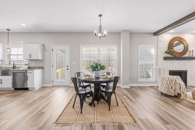 2034 Ireland Way, Clarksville, TN 37042