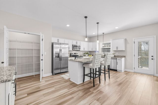 2034 Ireland Way, Clarksville, TN 37042