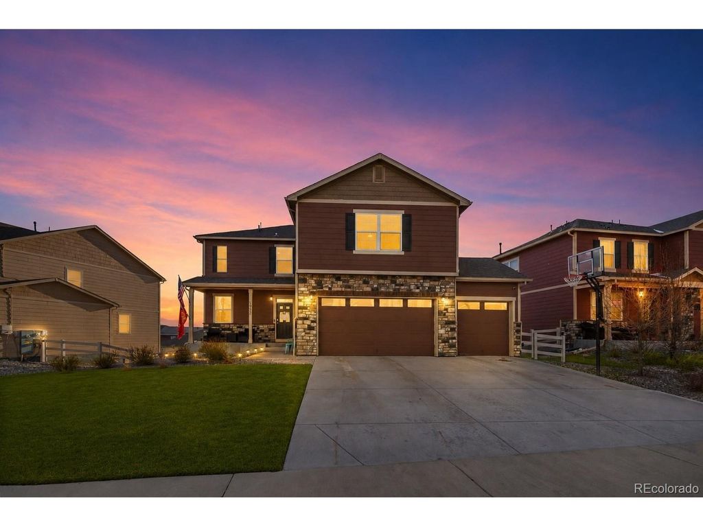 5972 High Timber Cir, Castle Rock, CO 80104