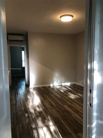 570 NE 69th St 2, Miami, FL 33138