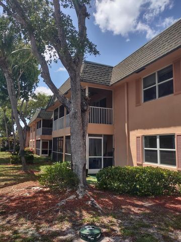 770 SE 2nd Avenue, Deerfield Beach, FL 33441