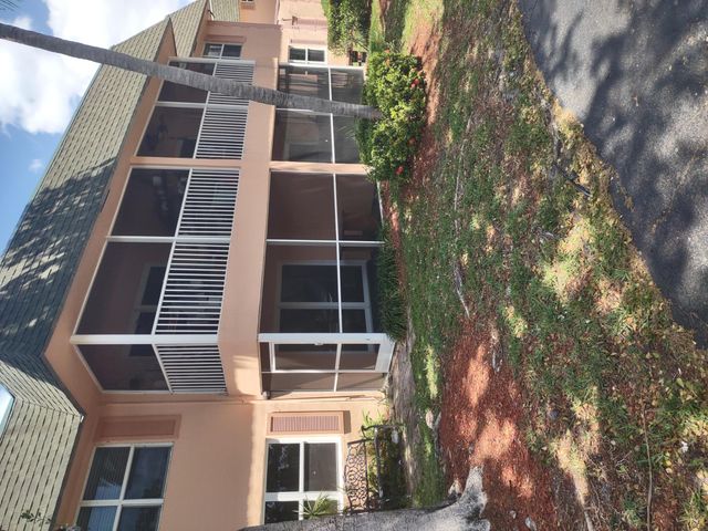 770 SE 2nd Avenue, Deerfield Beach, FL 33441