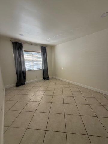 299 SW 7th Street 1060, Boca Raton, FL 33432