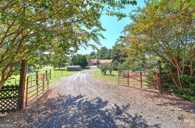 2051 Little Texas Valley Road, Rome, GA 30165