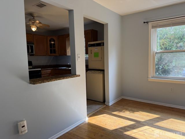 1105 N Oaks Boulevard, North Brunswick, NJ 08902