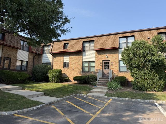 1105 N Oaks Boulevard, North Brunswick, NJ 08902