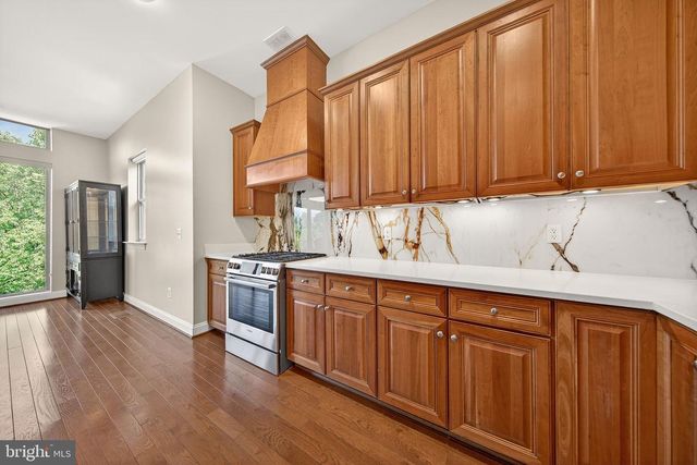 23394 EVENING PRIMROSE, Ashburn, VA 20148