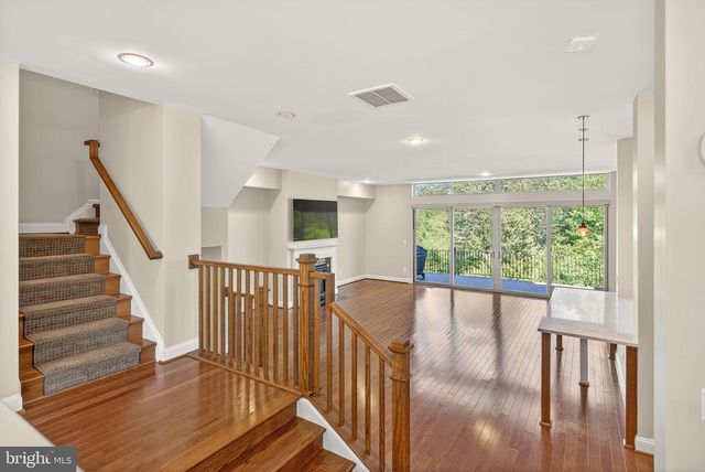 23394 EVENING PRIMROSE, Ashburn, VA 20148